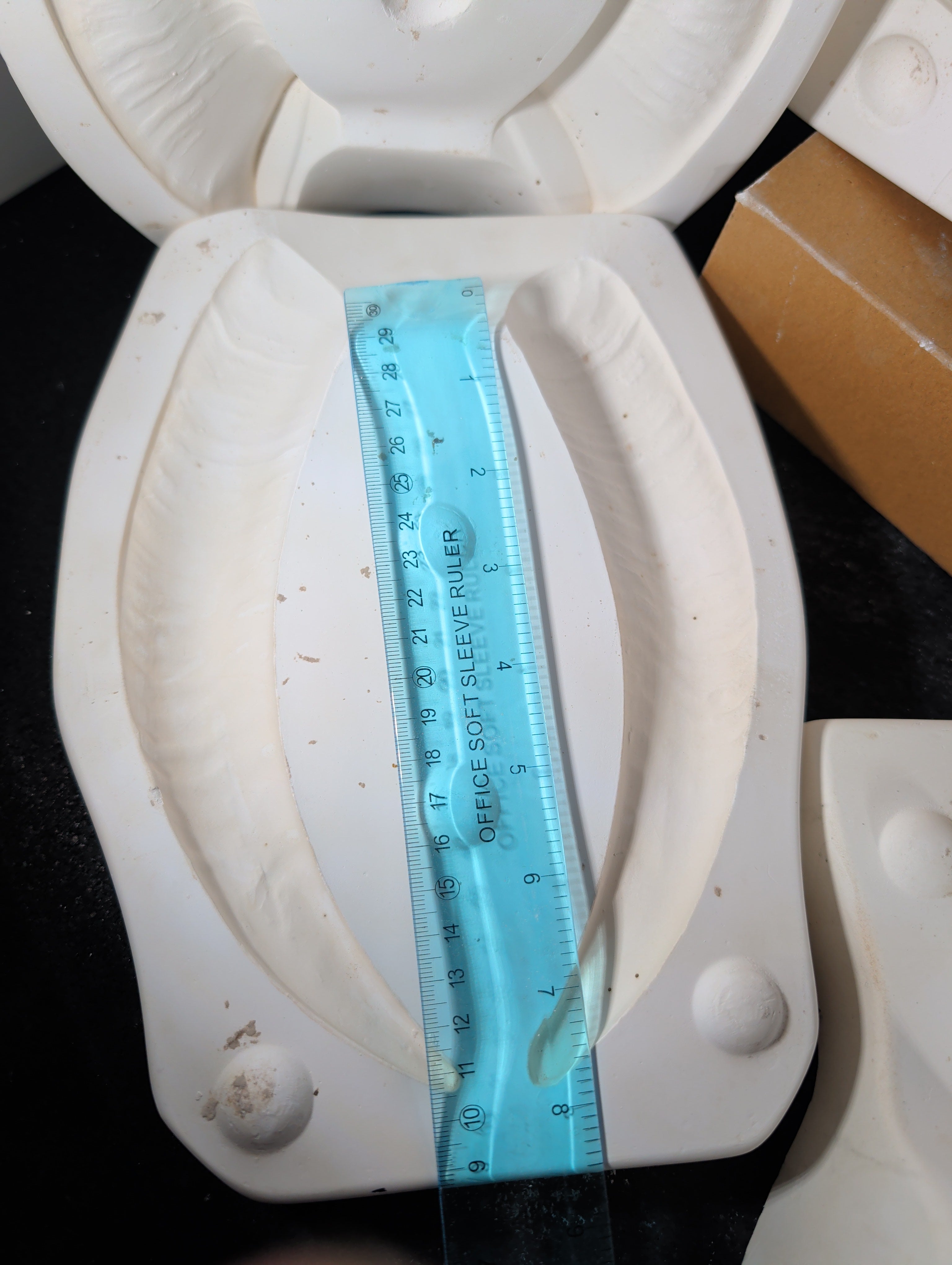 CM0019 - 1324 Doc HollidaySkull, Mountain Goat 13"L (2 molds)