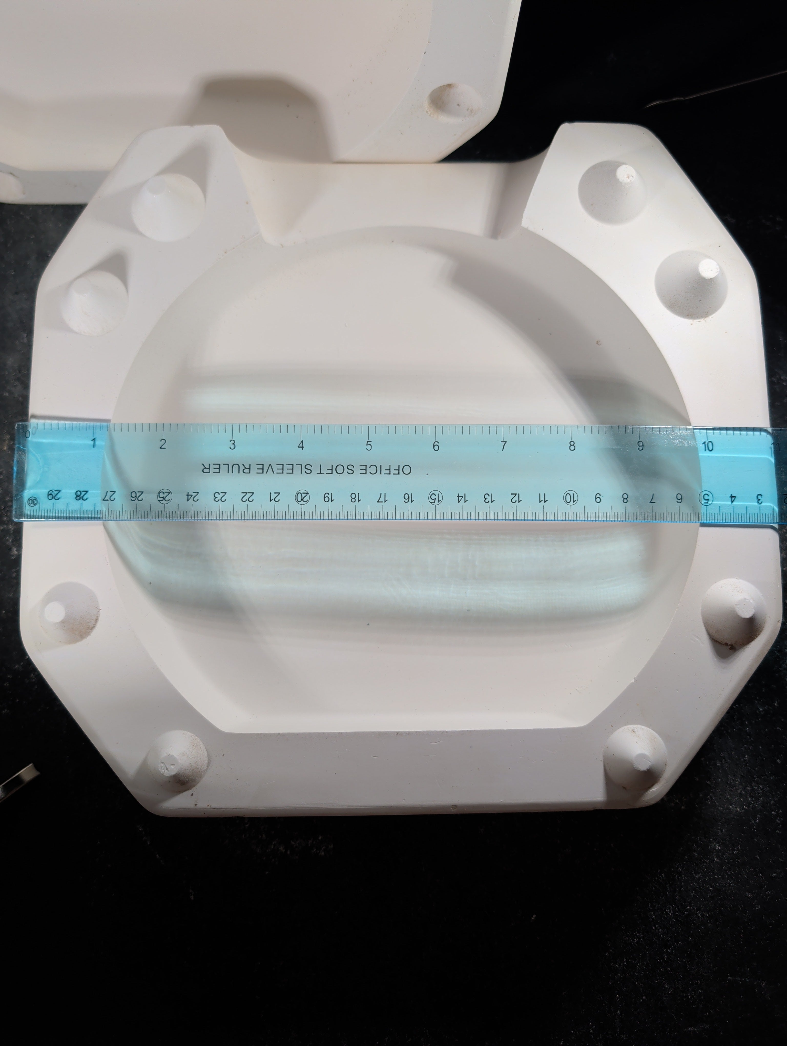 CM0119 - Jk-479 Jay-Kay 8" Plain Round Vase