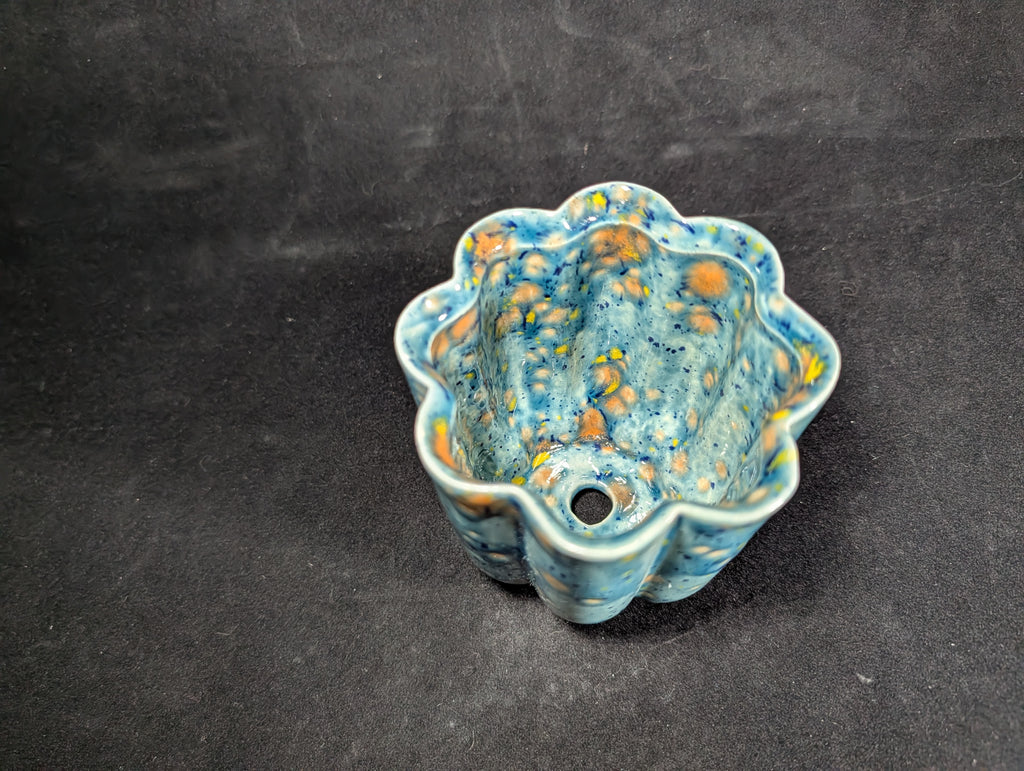 North Texas Artist Blue Planter by Hyerin, listed as new, view 3