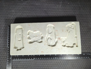 CM1353 - 479 SK Potteries Ornament (4) Open Pour Nativity Mold