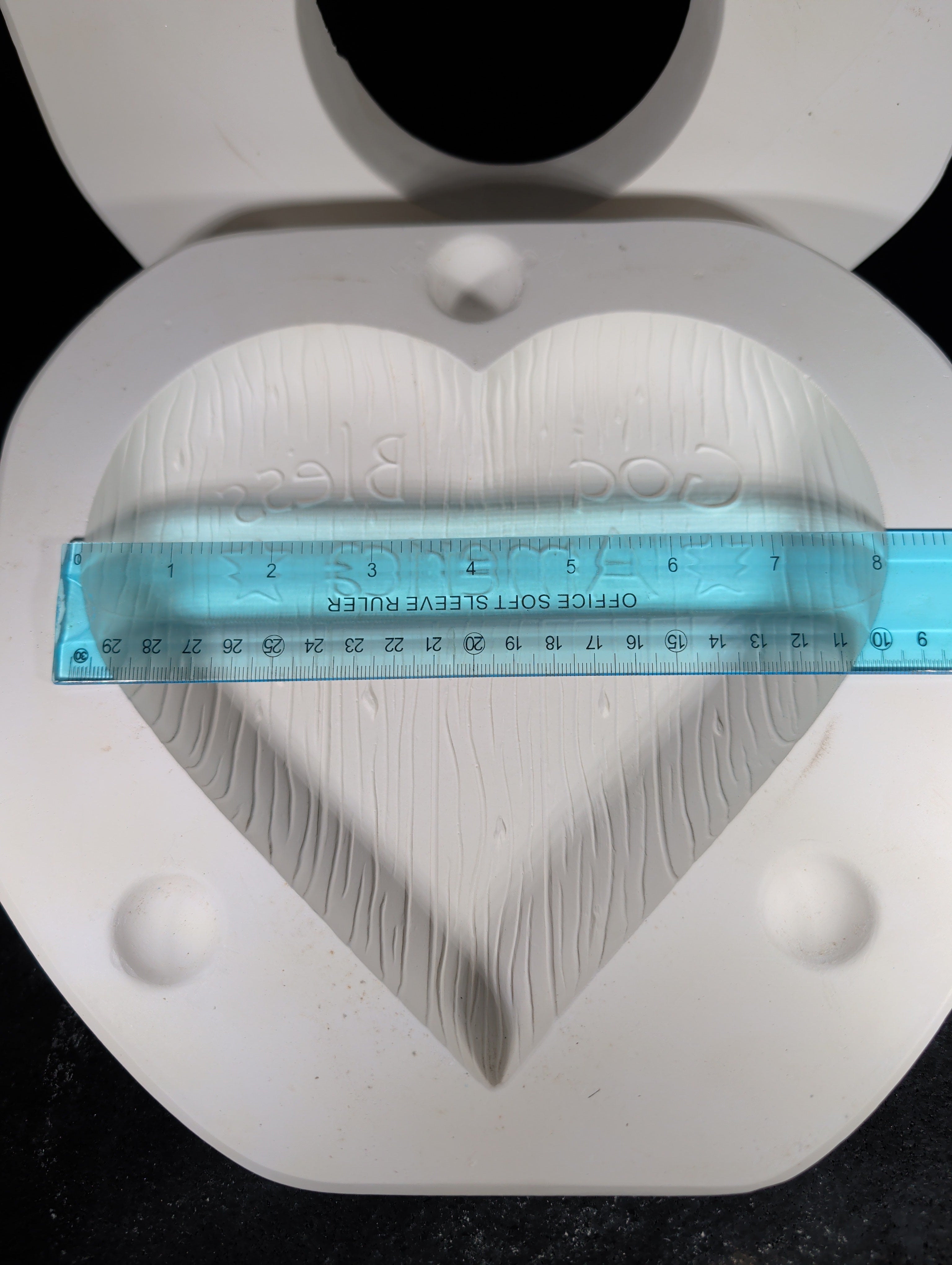 CM0018 - 3355 Kimple Wooden God Bless America Heart