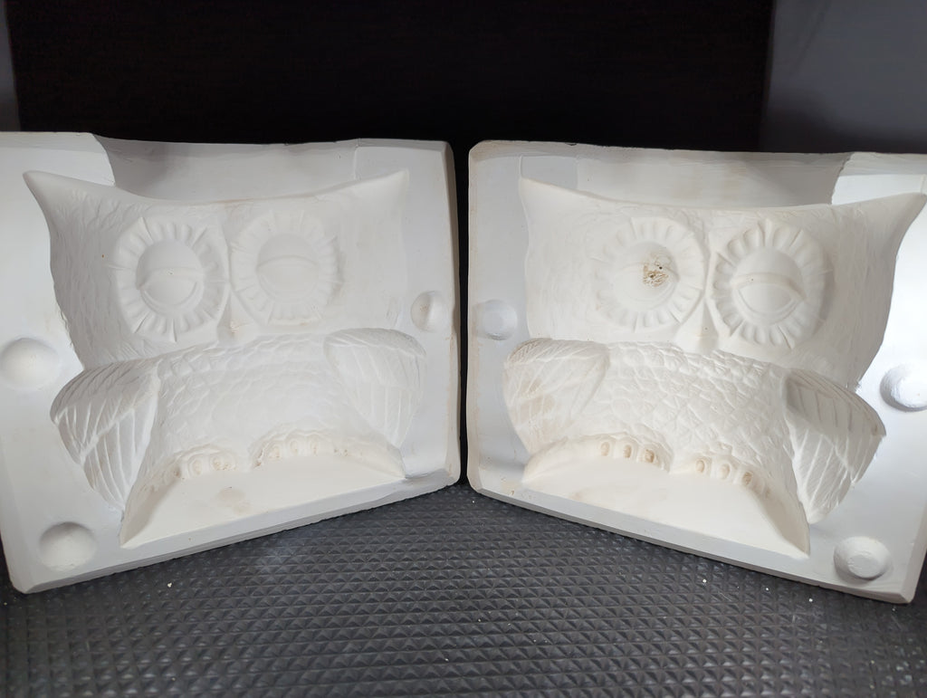 CM0206 - Large Two Face Owl Planter