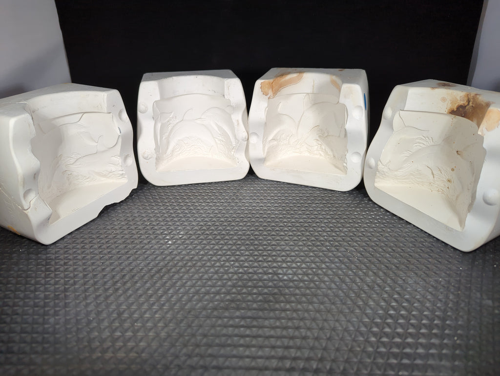 CM0257 - NM-2513 Nowell's Dolphin Candle