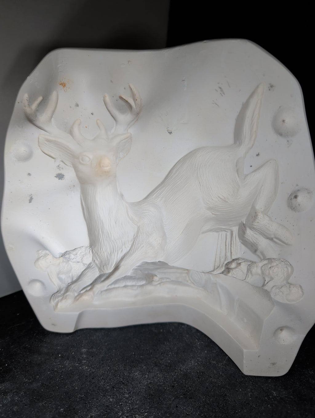 CM0079 - C-1021 Ceramichrome Buck Deer