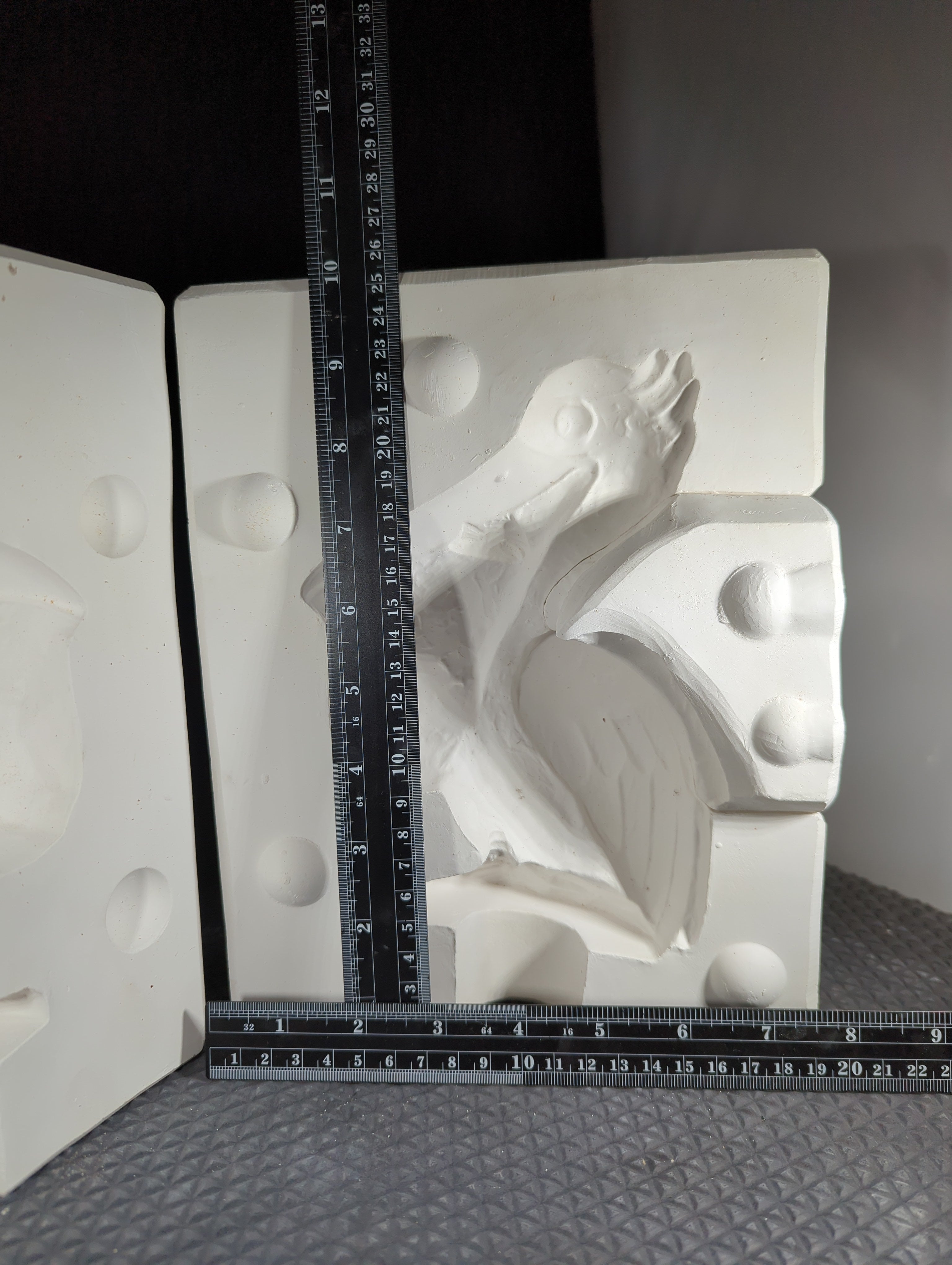 CM0864 - 904 Verne Elliott Molds Pelican