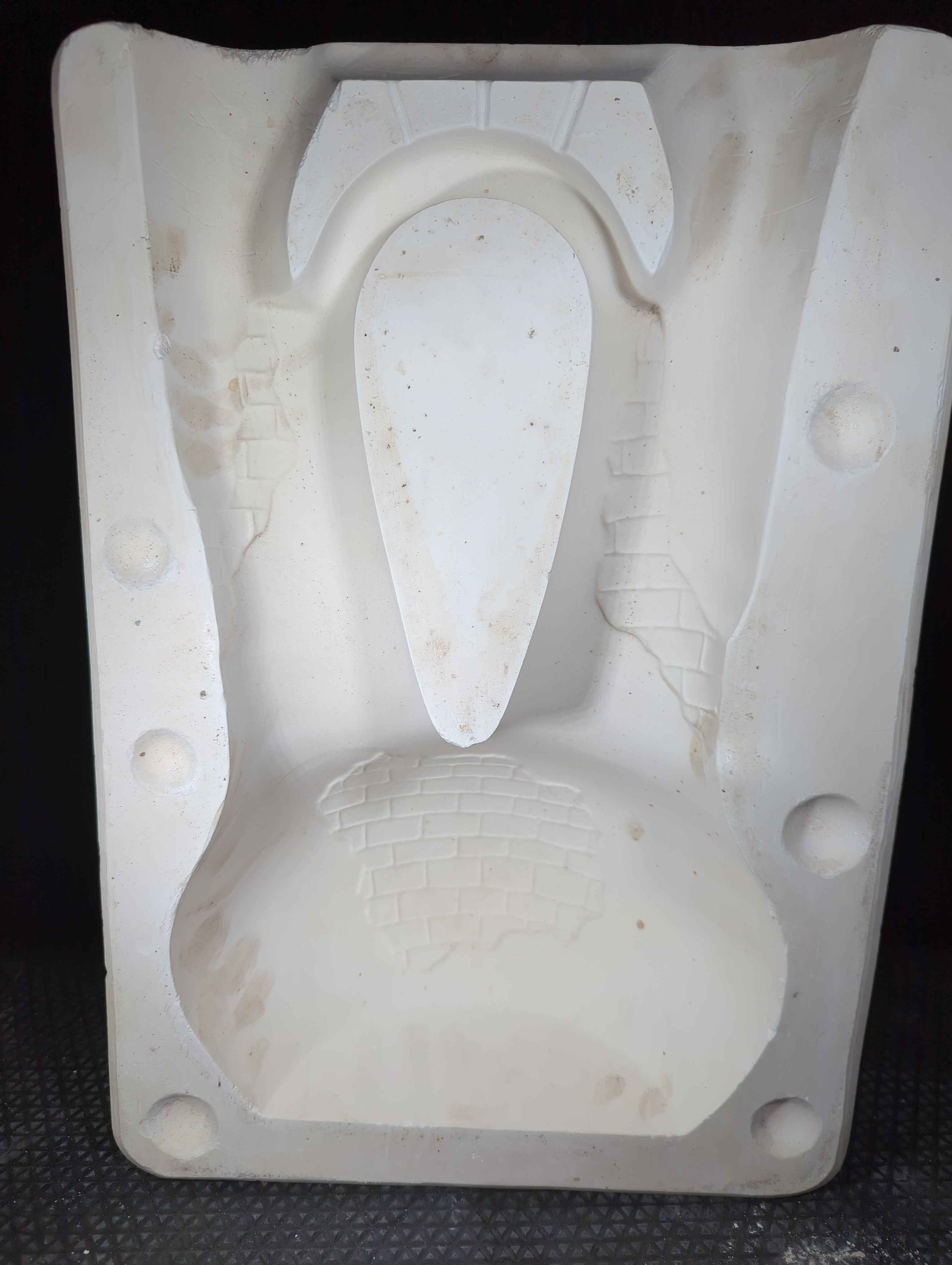 CM0301 - AR-680 Amaco Indian Drinking Vessel