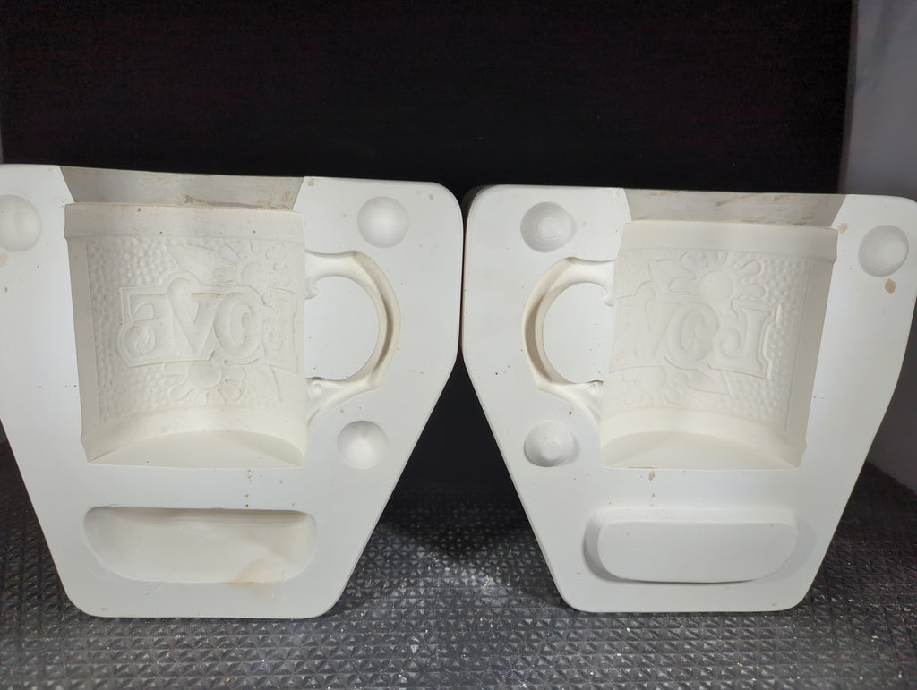 CM0250 - DM 18A Duncan Love Cup