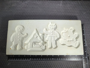 CM1319 -  434 SK Potteries Open Pour (4) Ornaments Mold