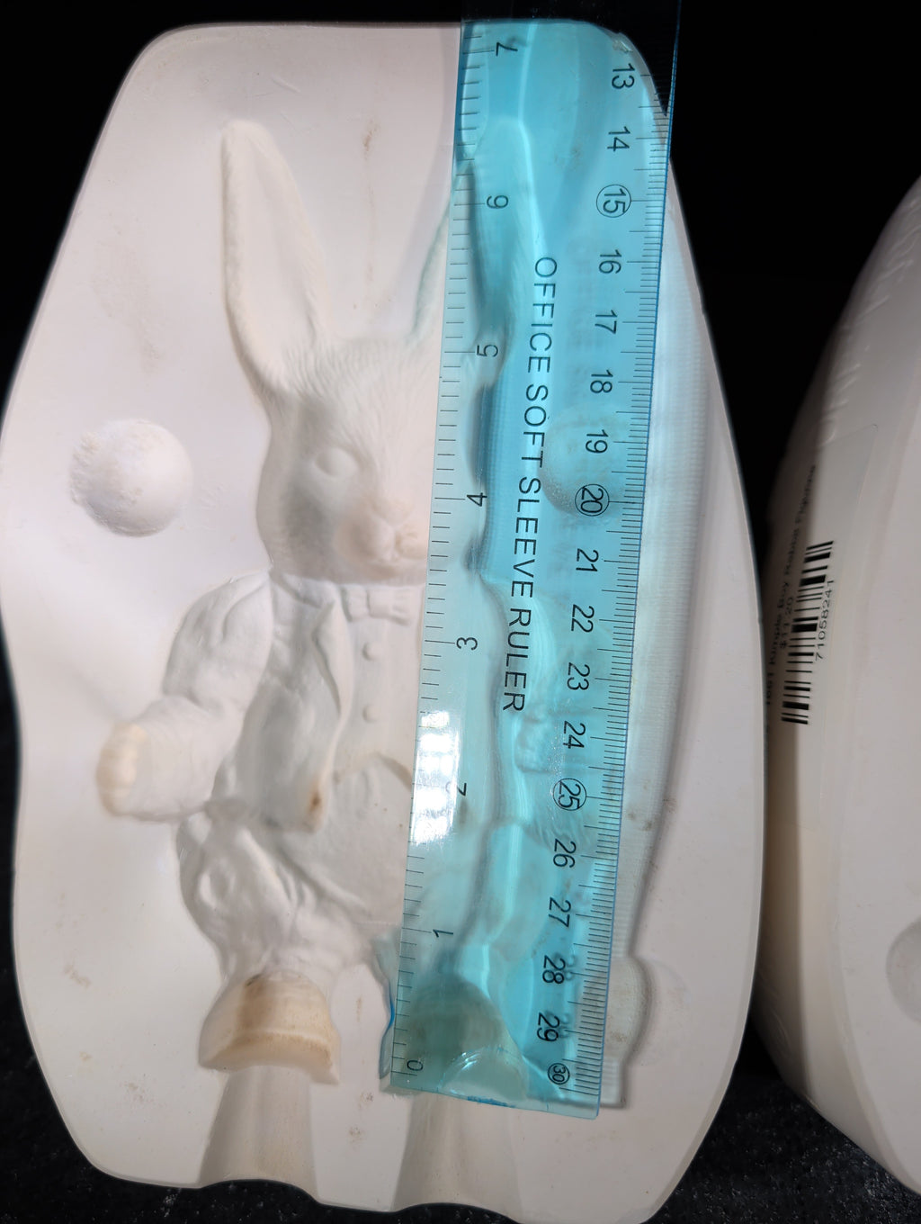 CM0032 - 1661 Kimple Boy Rabbit Figurine