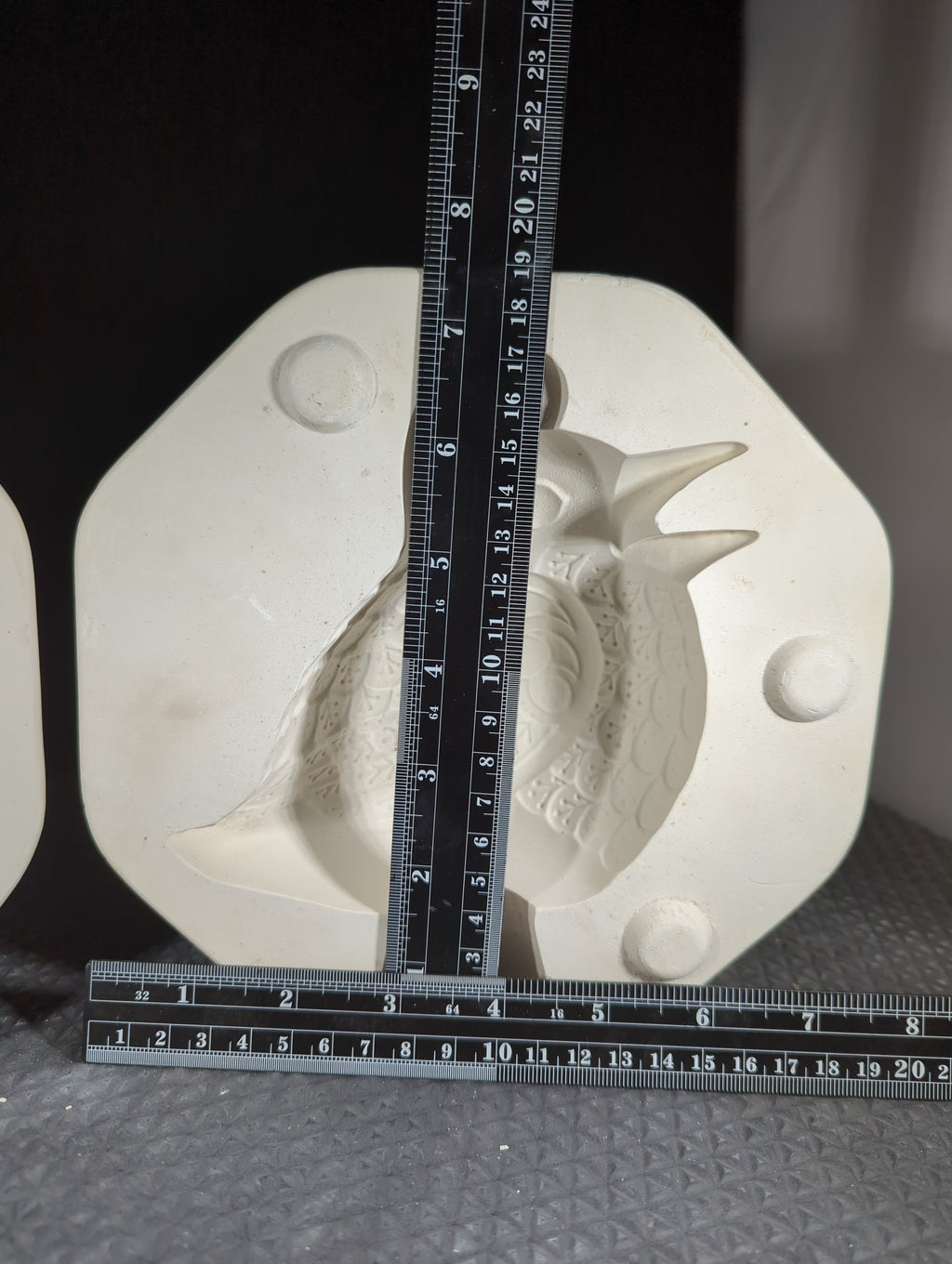 CM0767 -DM 41A Duncan Contemporary Bird