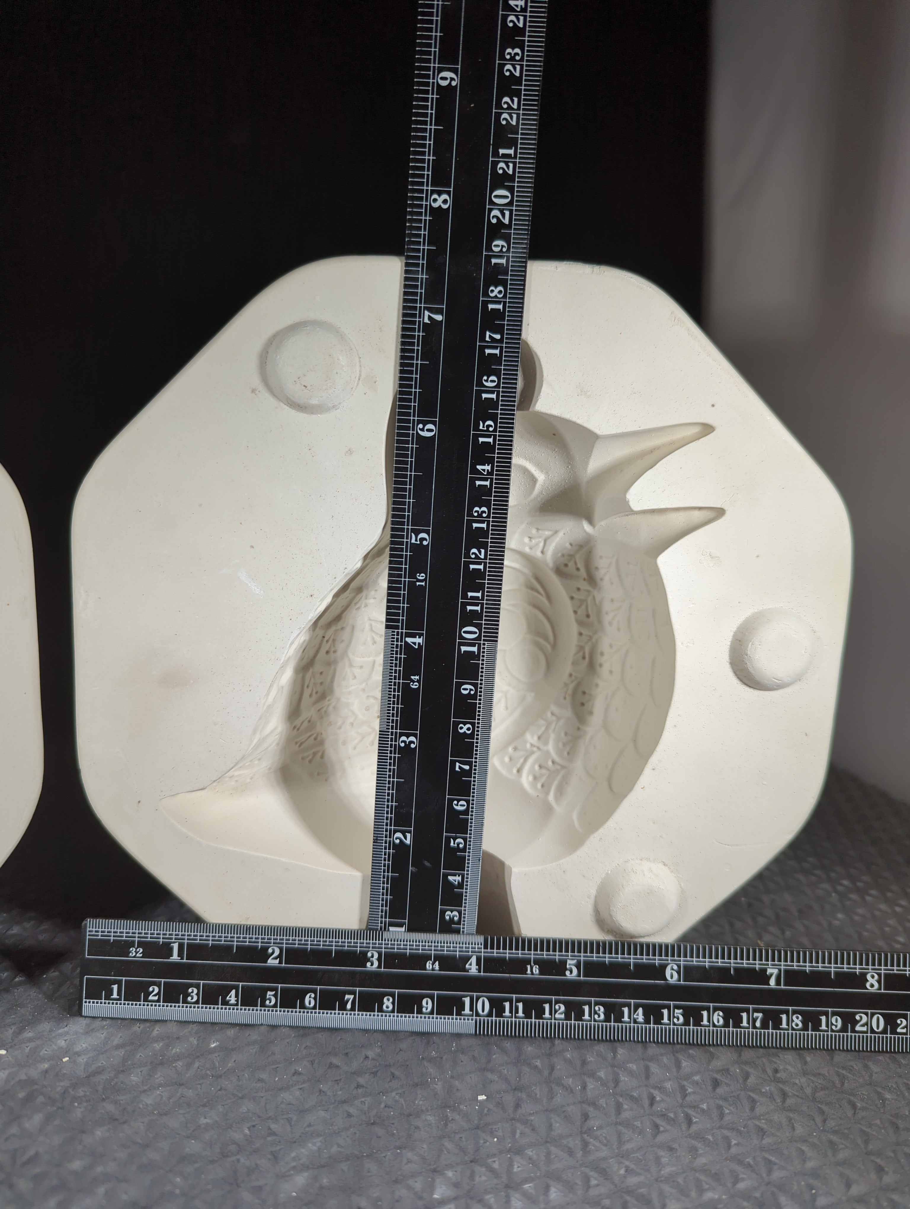 CM0767 -DM 41A Duncan Contemporary Bird
