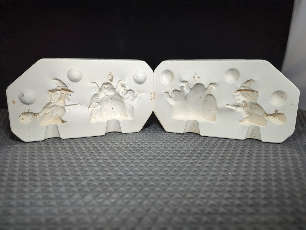 441 Riverview Witch Ghost 2"T plaster casting mold, listed as used, good condition