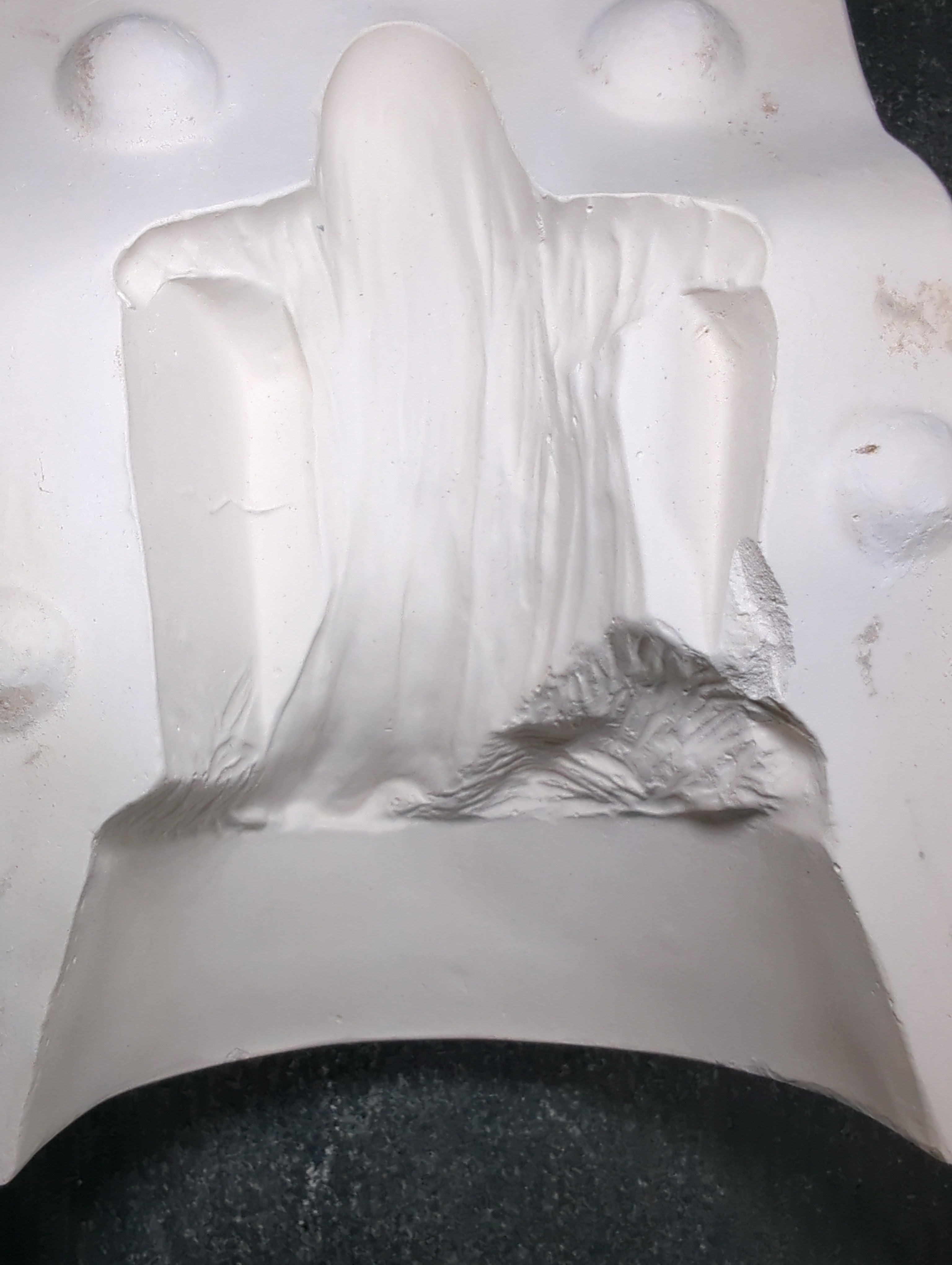 CM0098 - 325 Yoziehc Ghost in Graveyard