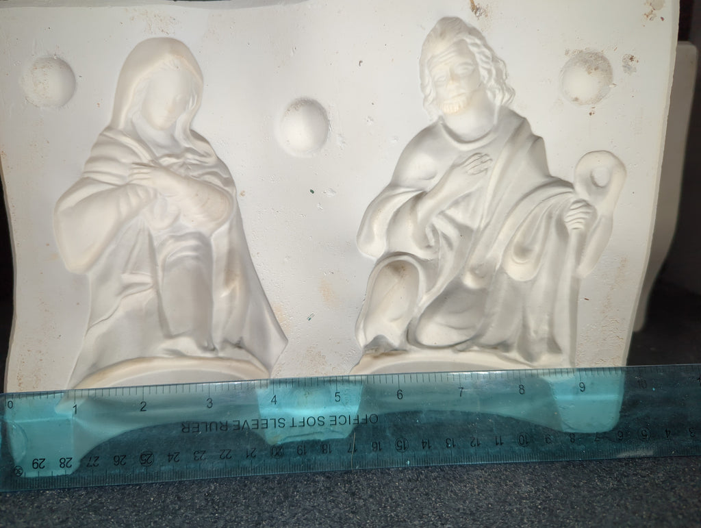 CM0174 - N438 Nowell Mary and Joseph