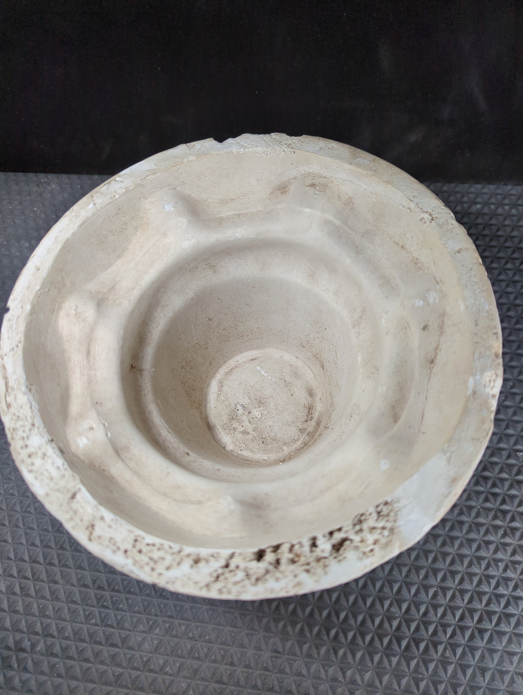 Unknown P Robertson No 199 Insert or Wavy Vase plaster casting mold, listed as used, good condition