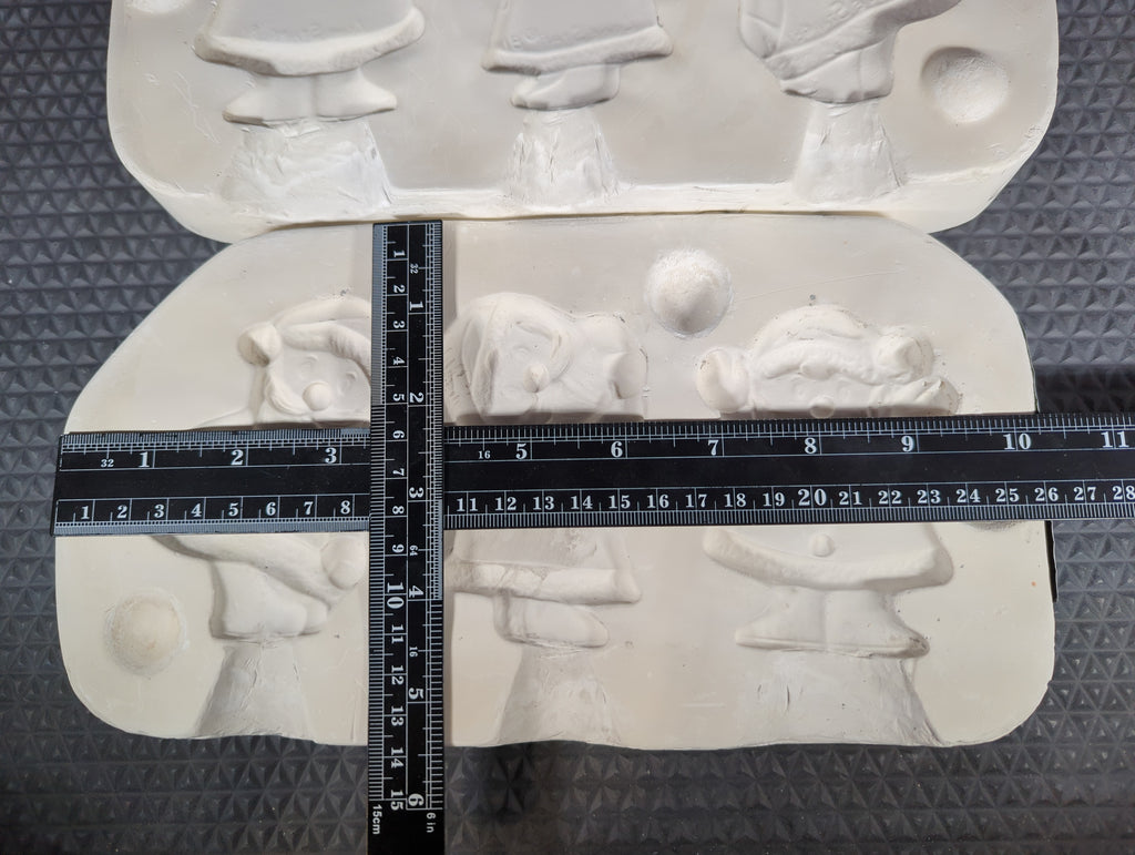 CM1312 - #865 Lonestar 3-Ornaments Santa Mold