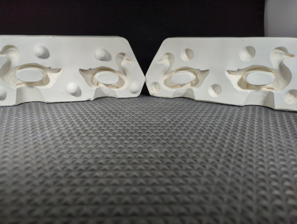 CM0398- 664 McCloud Mold Duck Napkin Rings