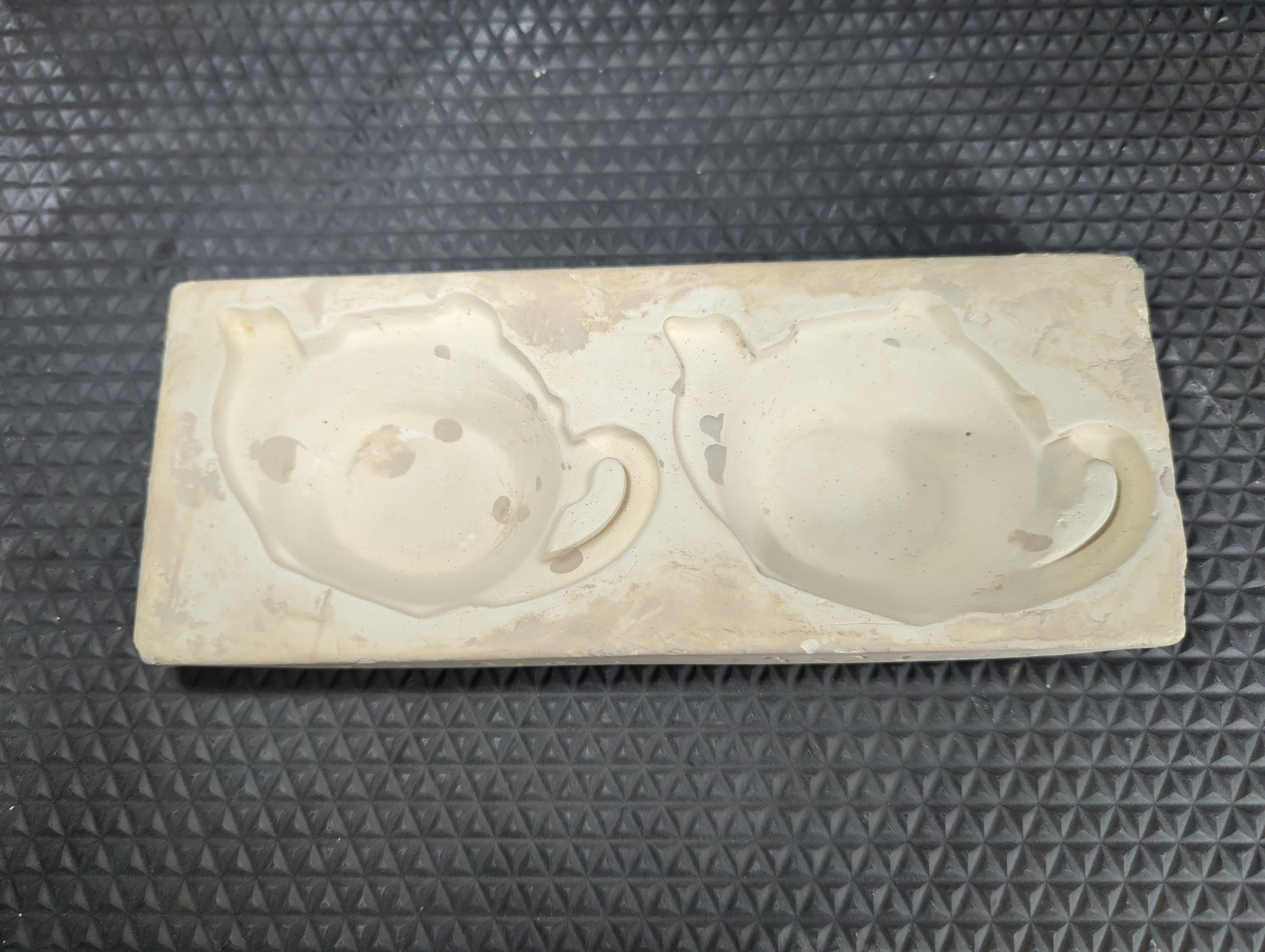 CM0781 -1114 Santaire Tea Bag Holder/ Spoon Rest