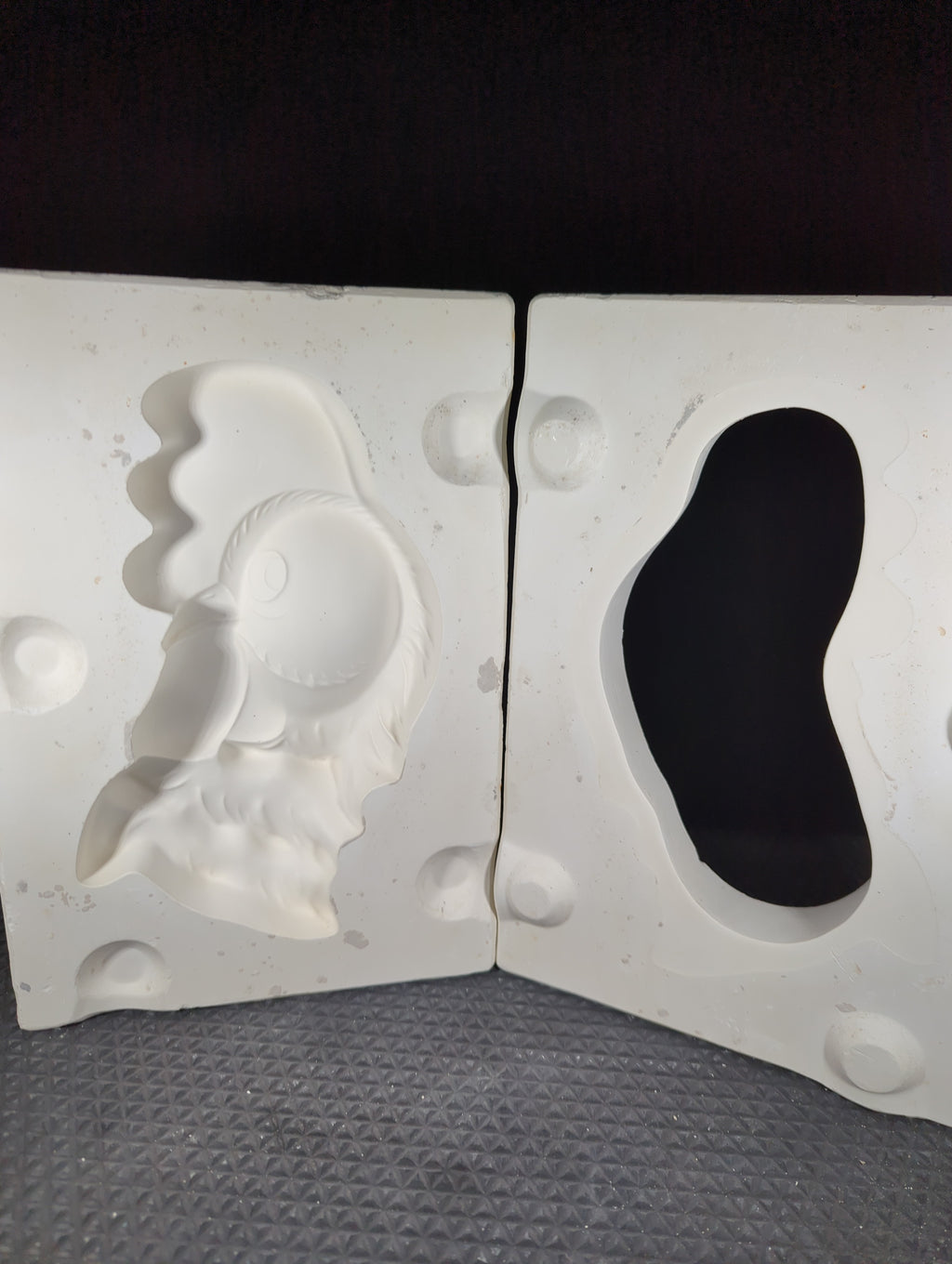 CM0485 - 393 Alberta's Rooster Spoon Rest