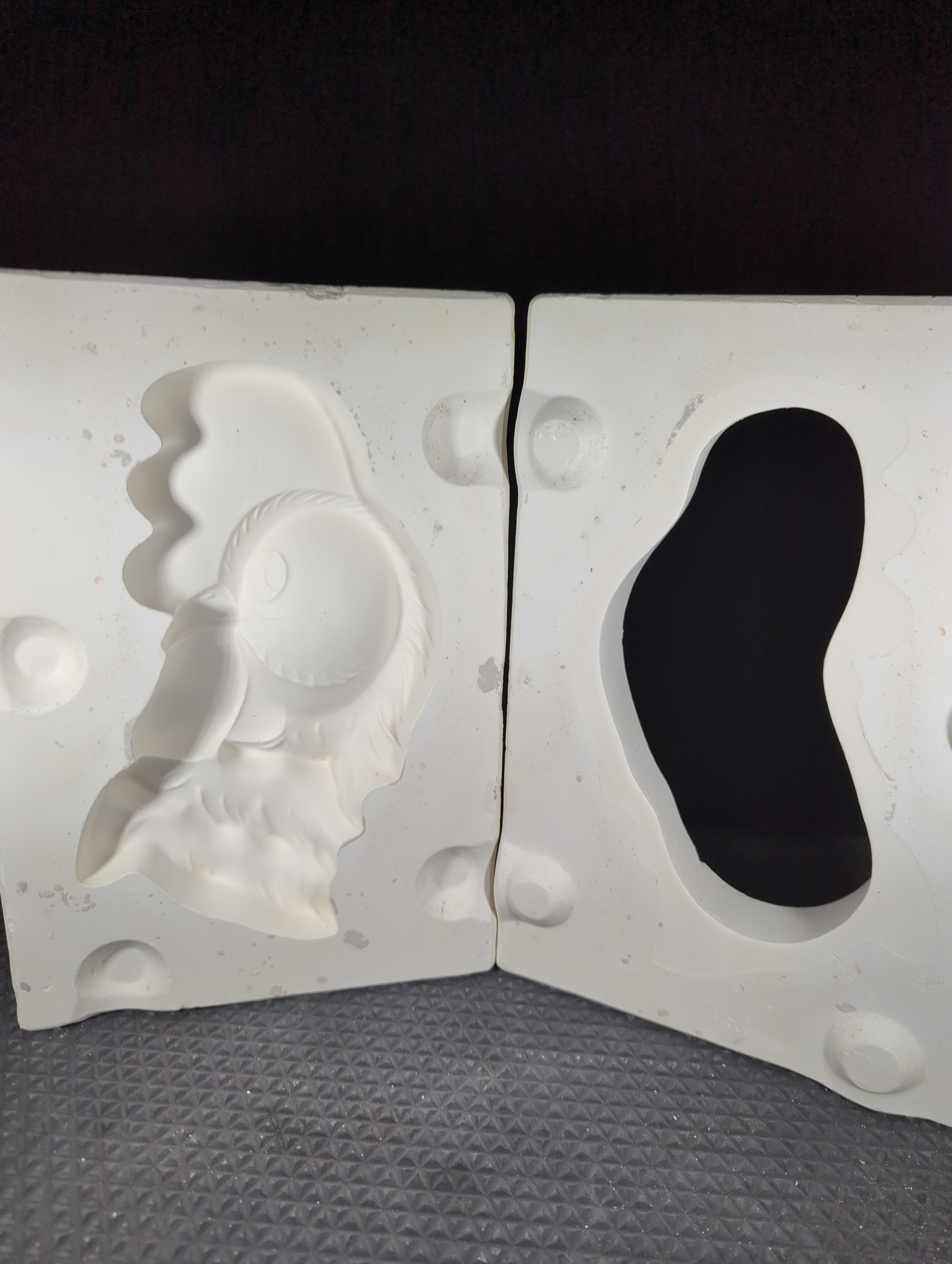 CM0485 - 393 Alberta's Rooster Spoon Rest