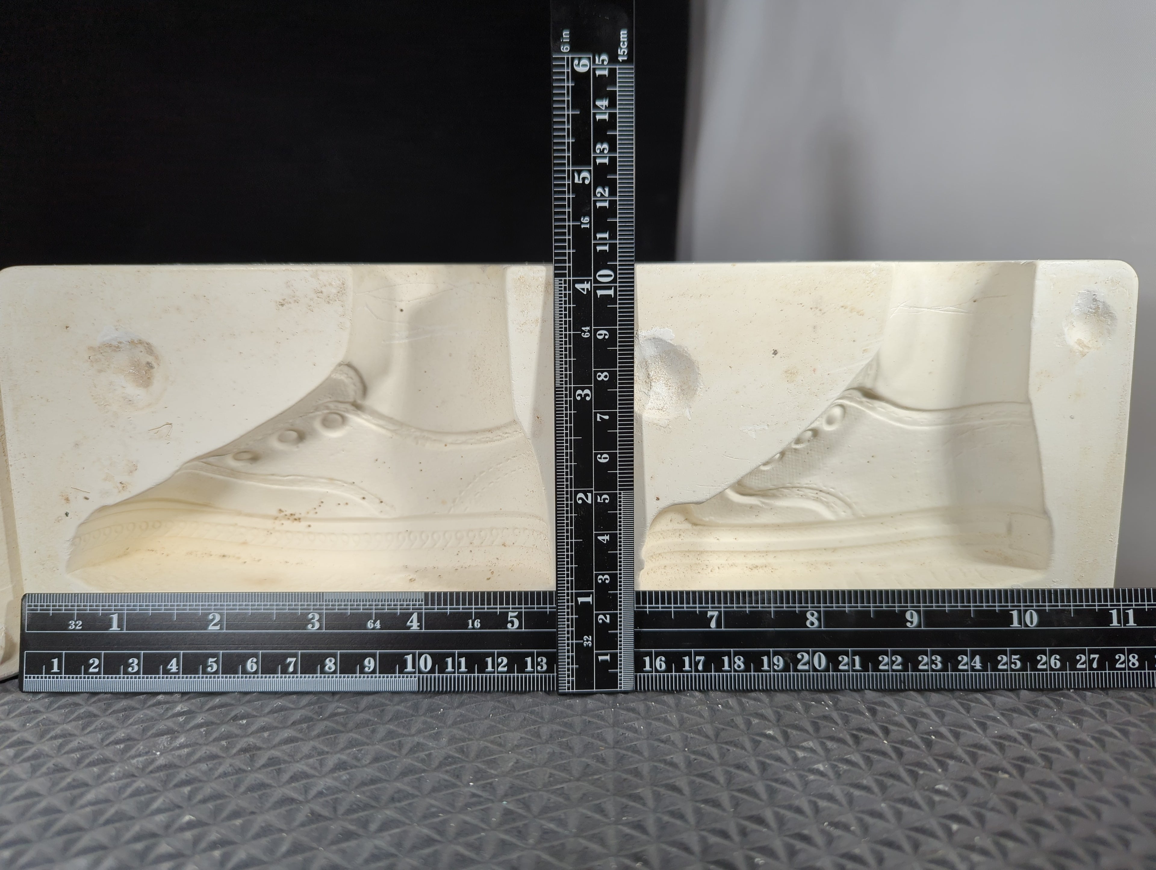 CM0673 - Small Kid Shoes
