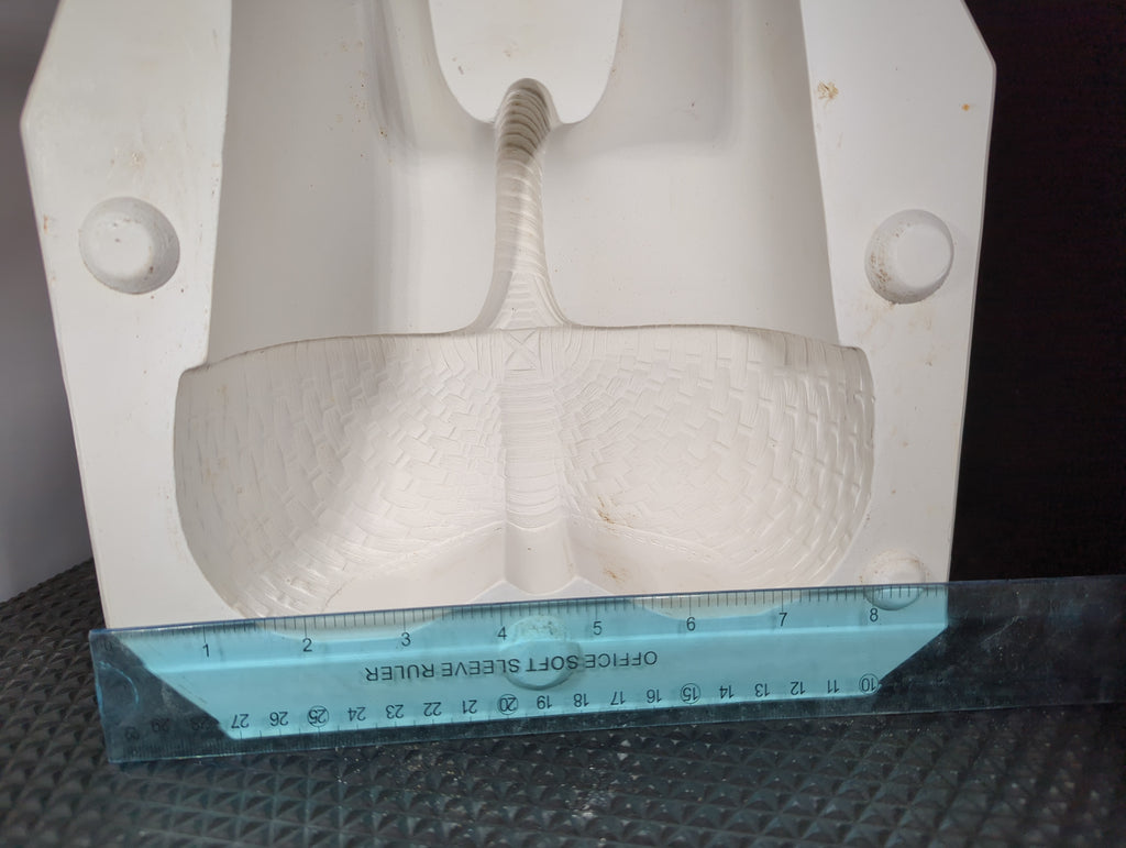 CM0189 - DM 970 Duncan Small Country Egg Basket