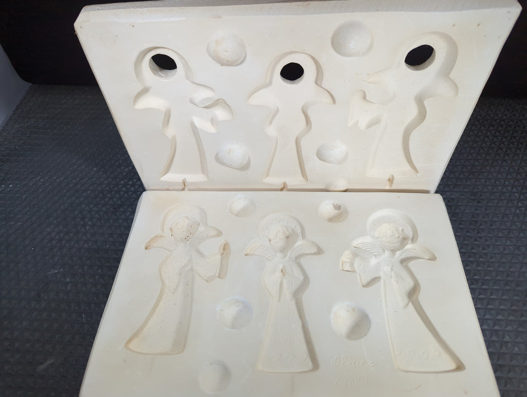 CM1300 - Angel Ornaments (3) Mold