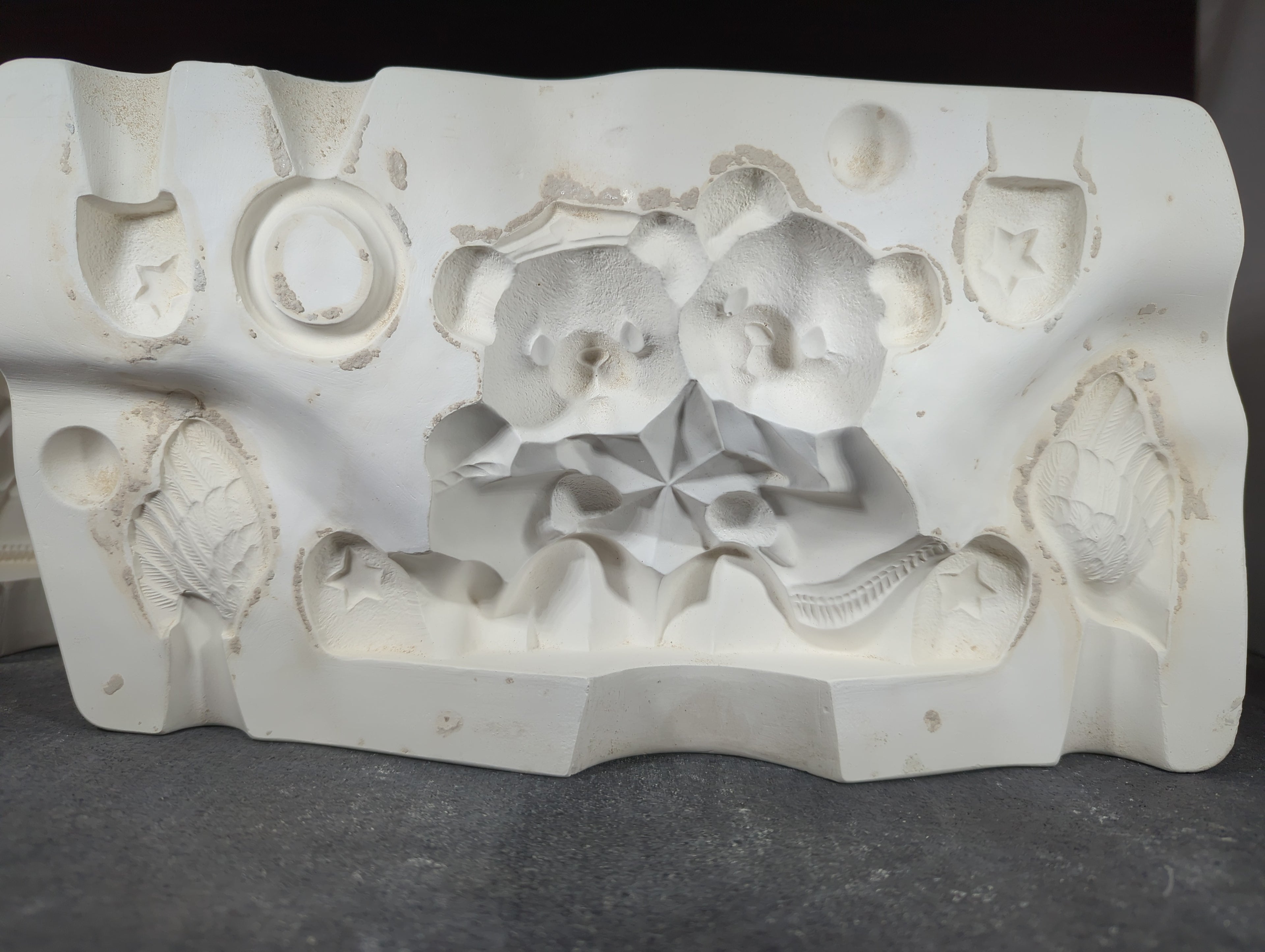 CM0101 - J1410 Clay Magic Cuddle Bear Angels