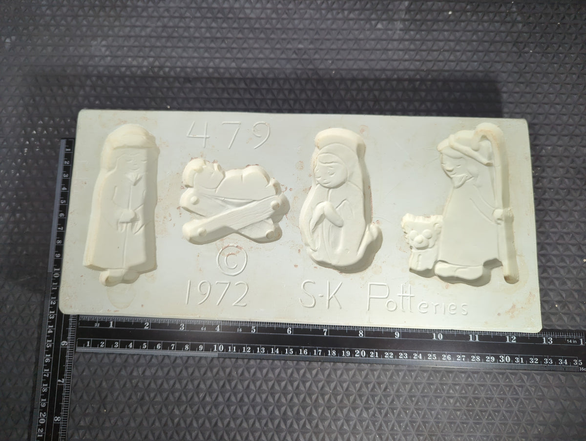 CM1351 - 479 SK Potteries Ornament (4) Open Pour Nativity Mold