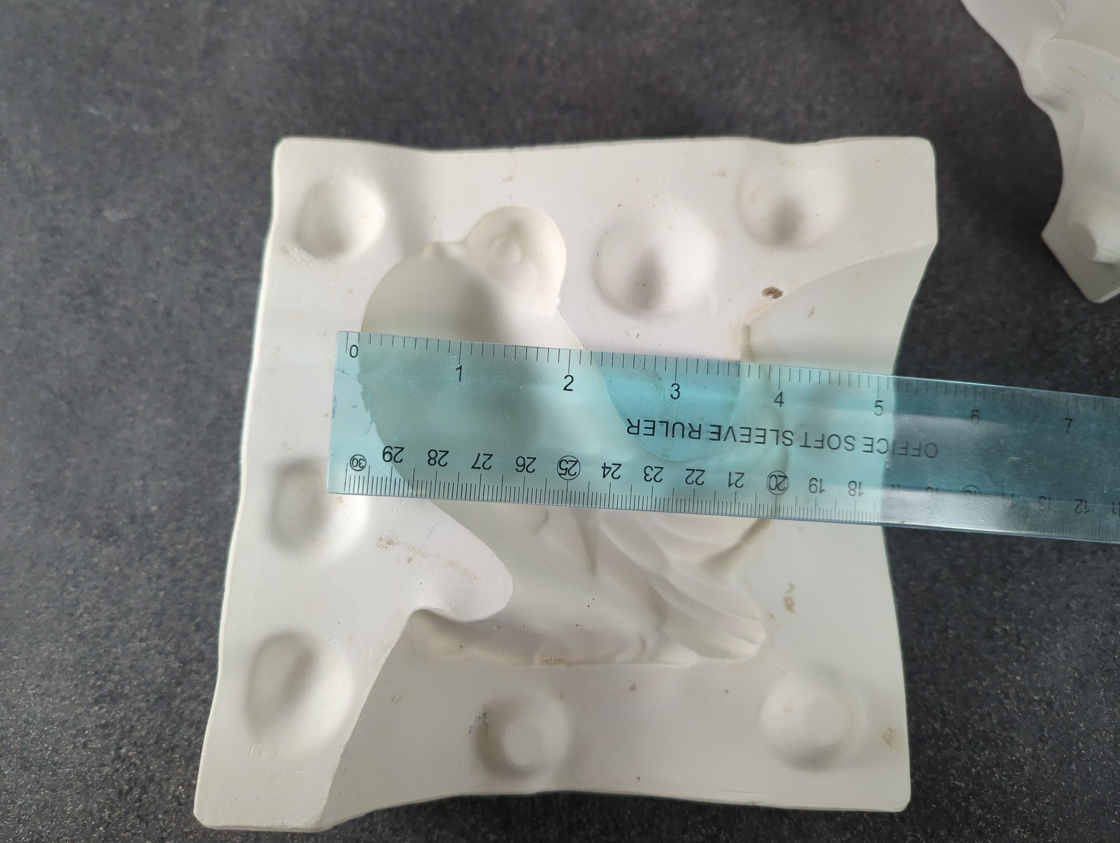 CM0158 - C-16 Alberta's Dove