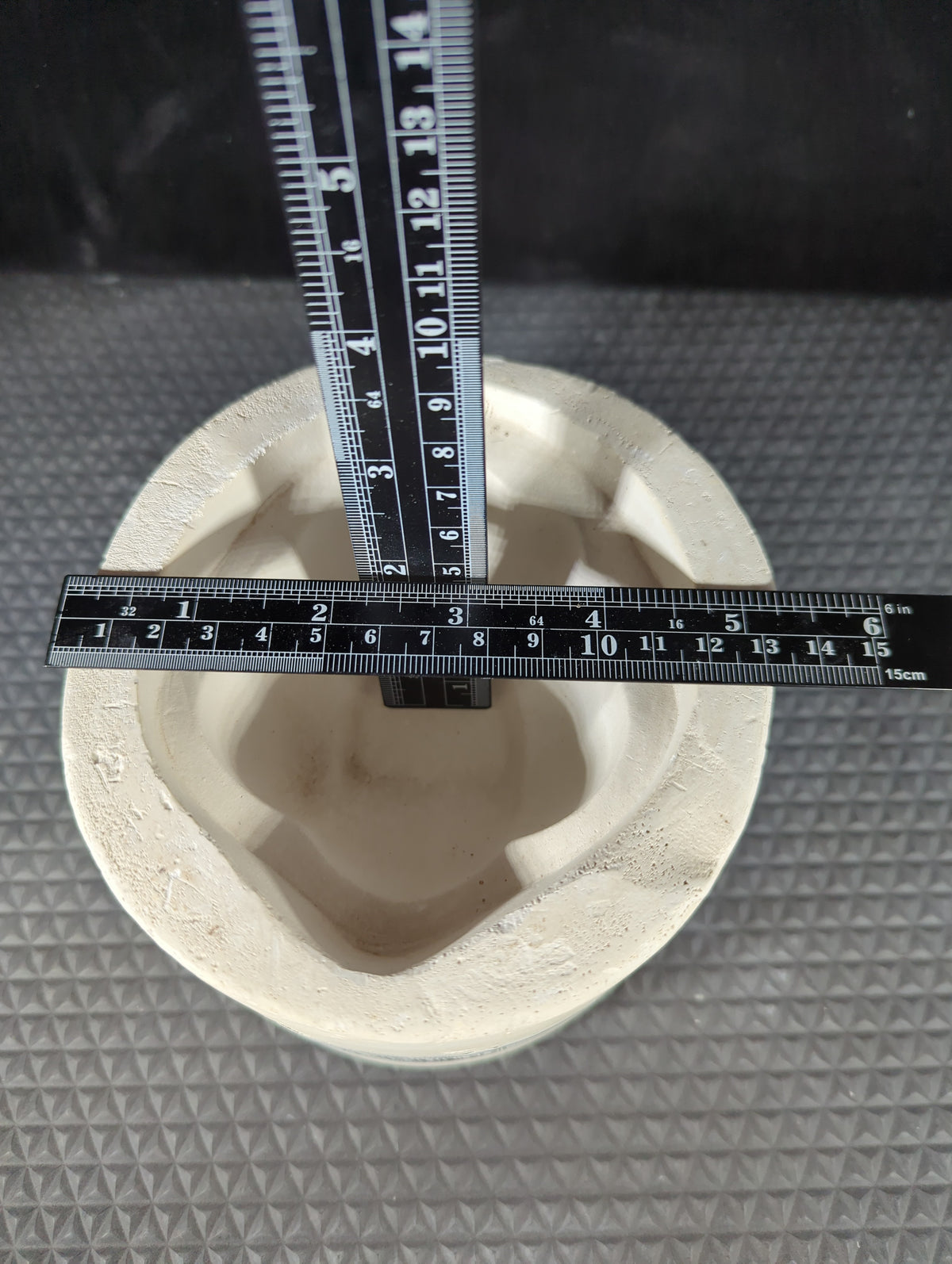 CM1518 - Homemade Small Shell Trinket Dish
