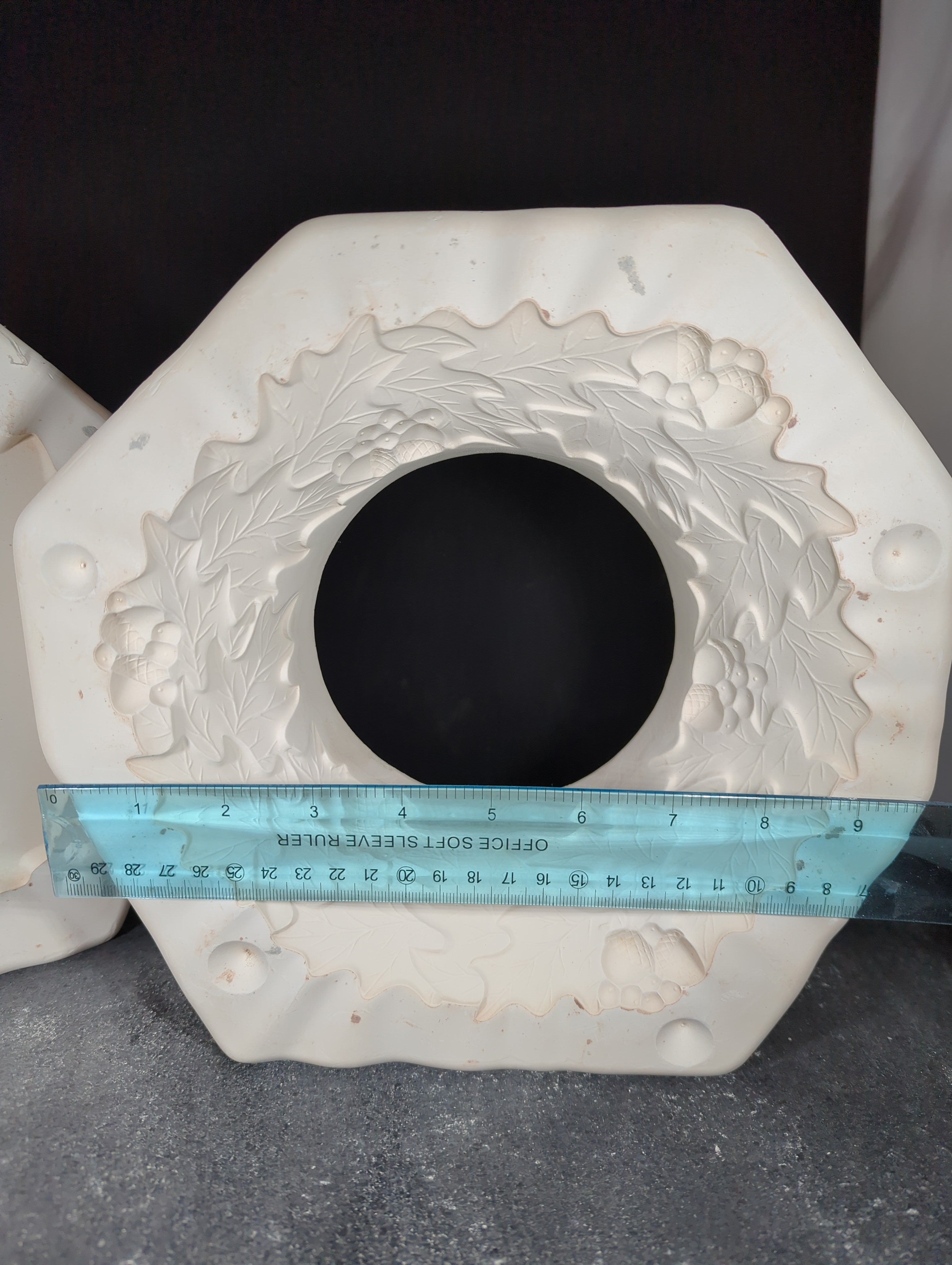 CM0094 - D-1786 Dona Autumn Leaves Jar Candle Base