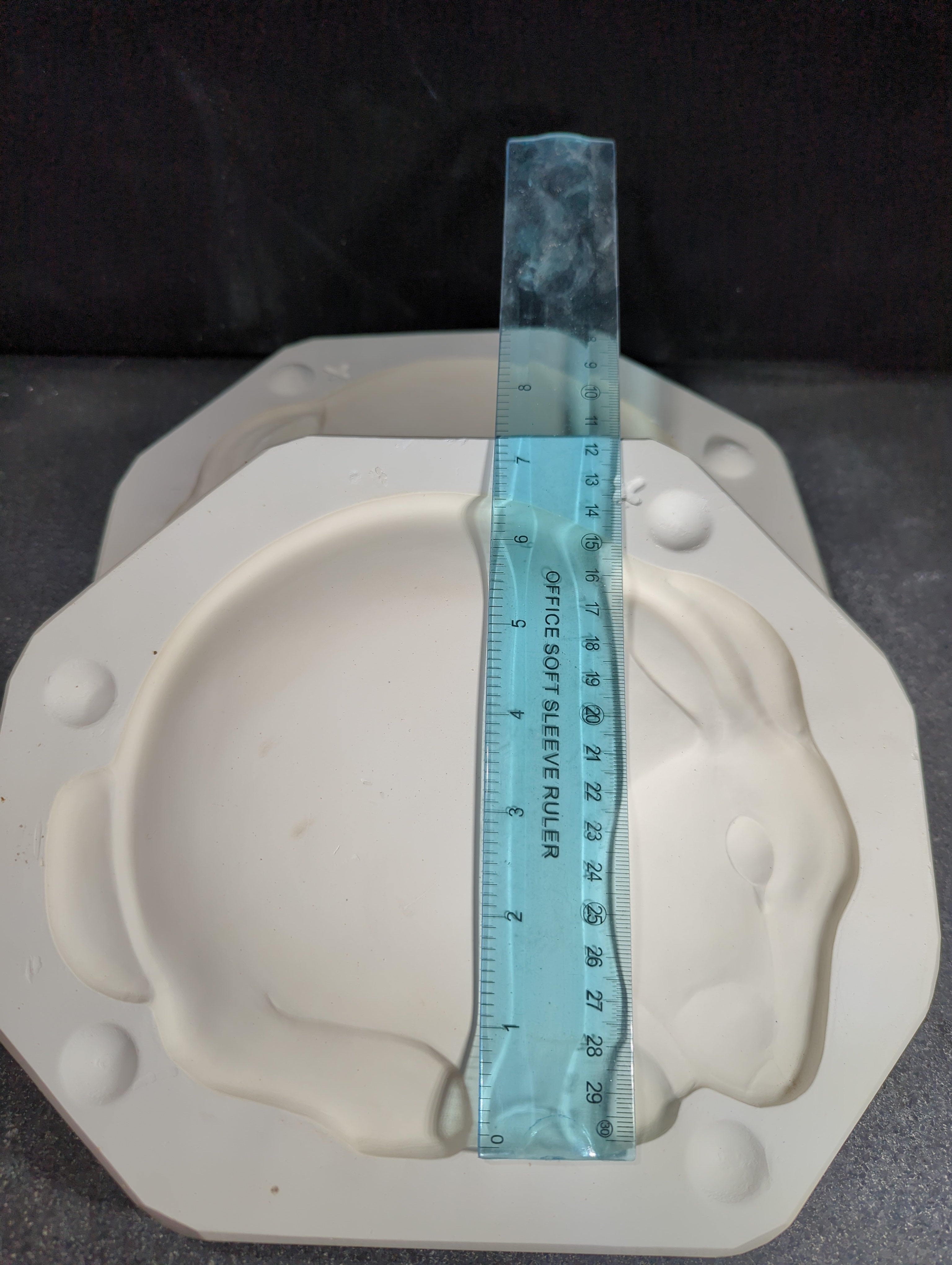 CM0176 - 1261 Boothe Bunny Plate