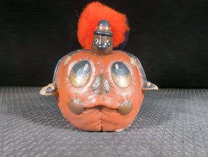 CM0995F - D-355 Dona's Musical Spider on Pumpkin Finished by Cheryl