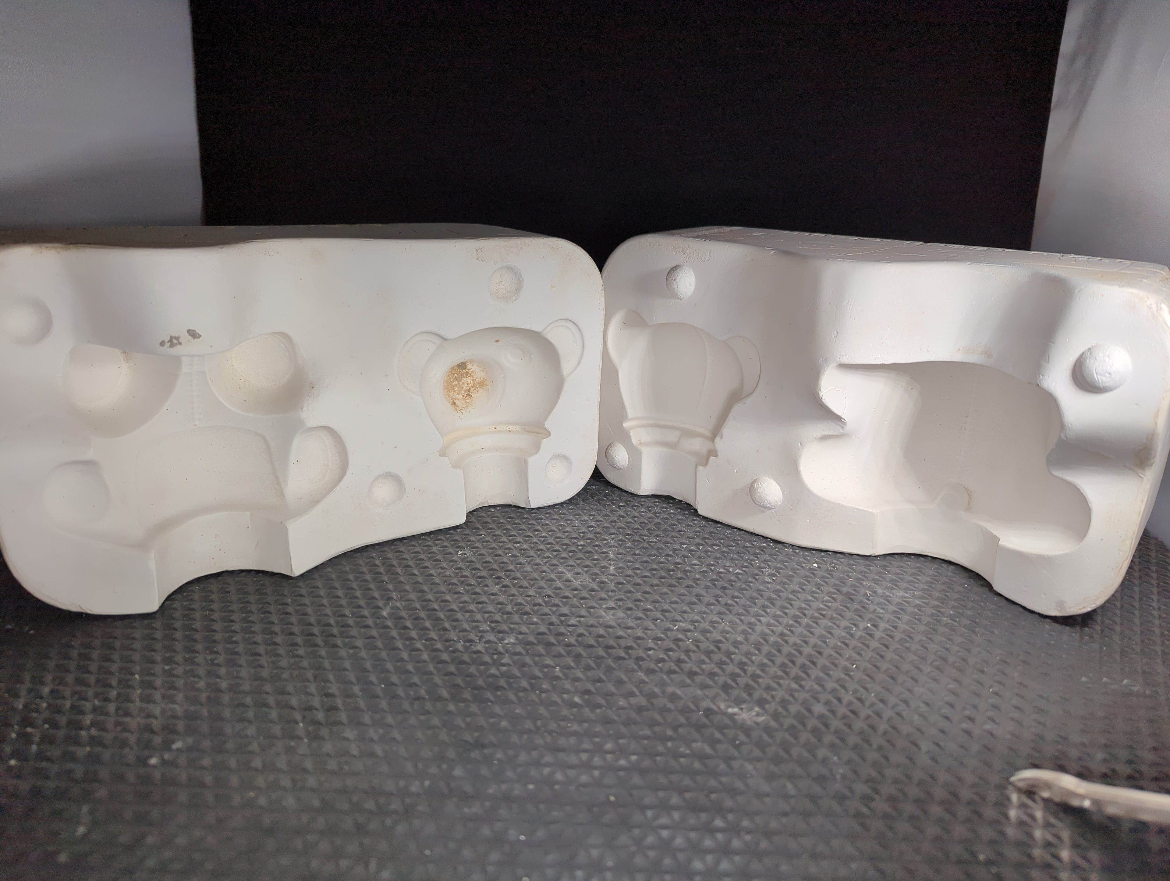 CM0532 - 343 Macky Molds Honey Bear