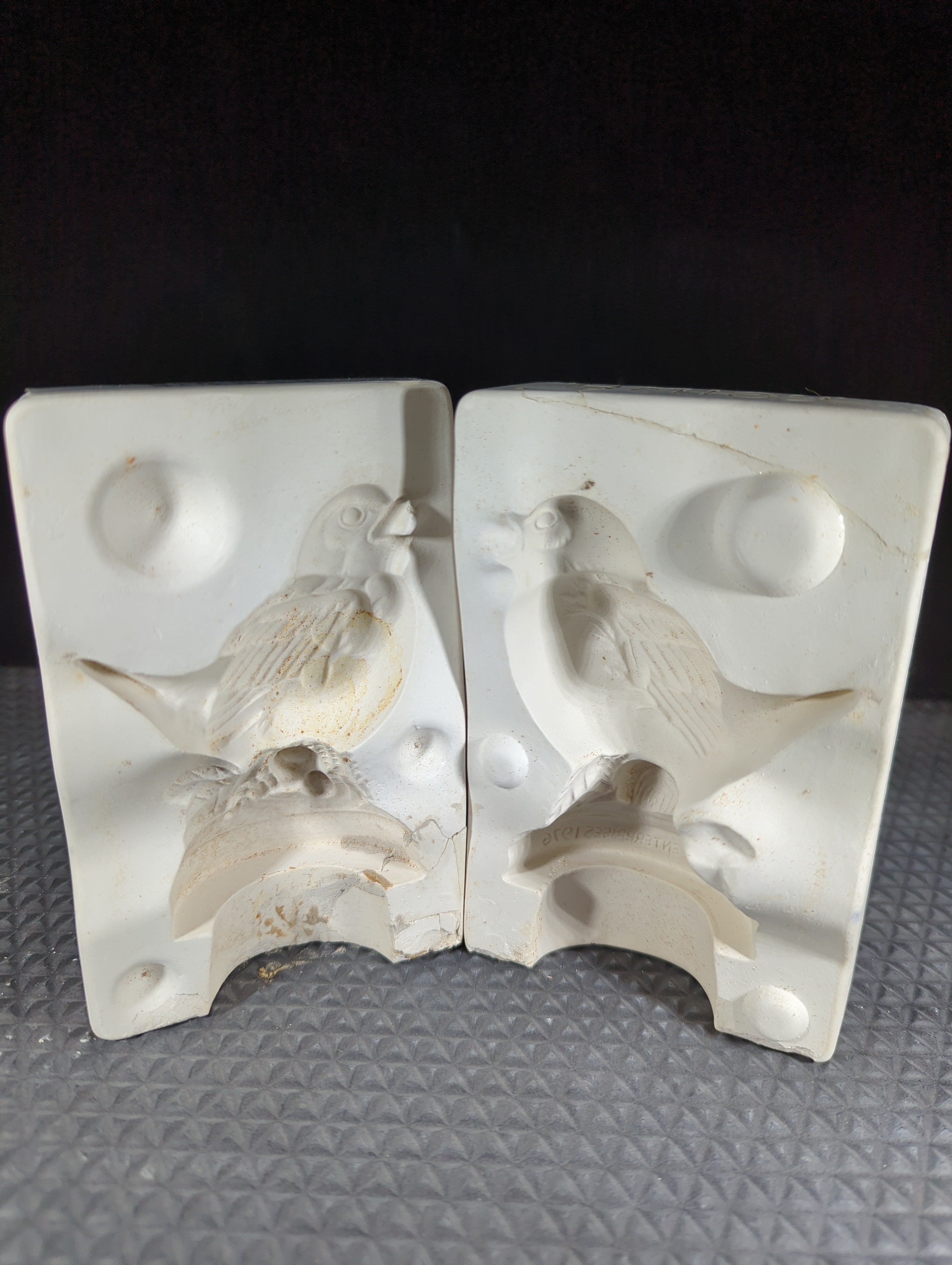 CM0549 -HM109 Duncan Baby Bird