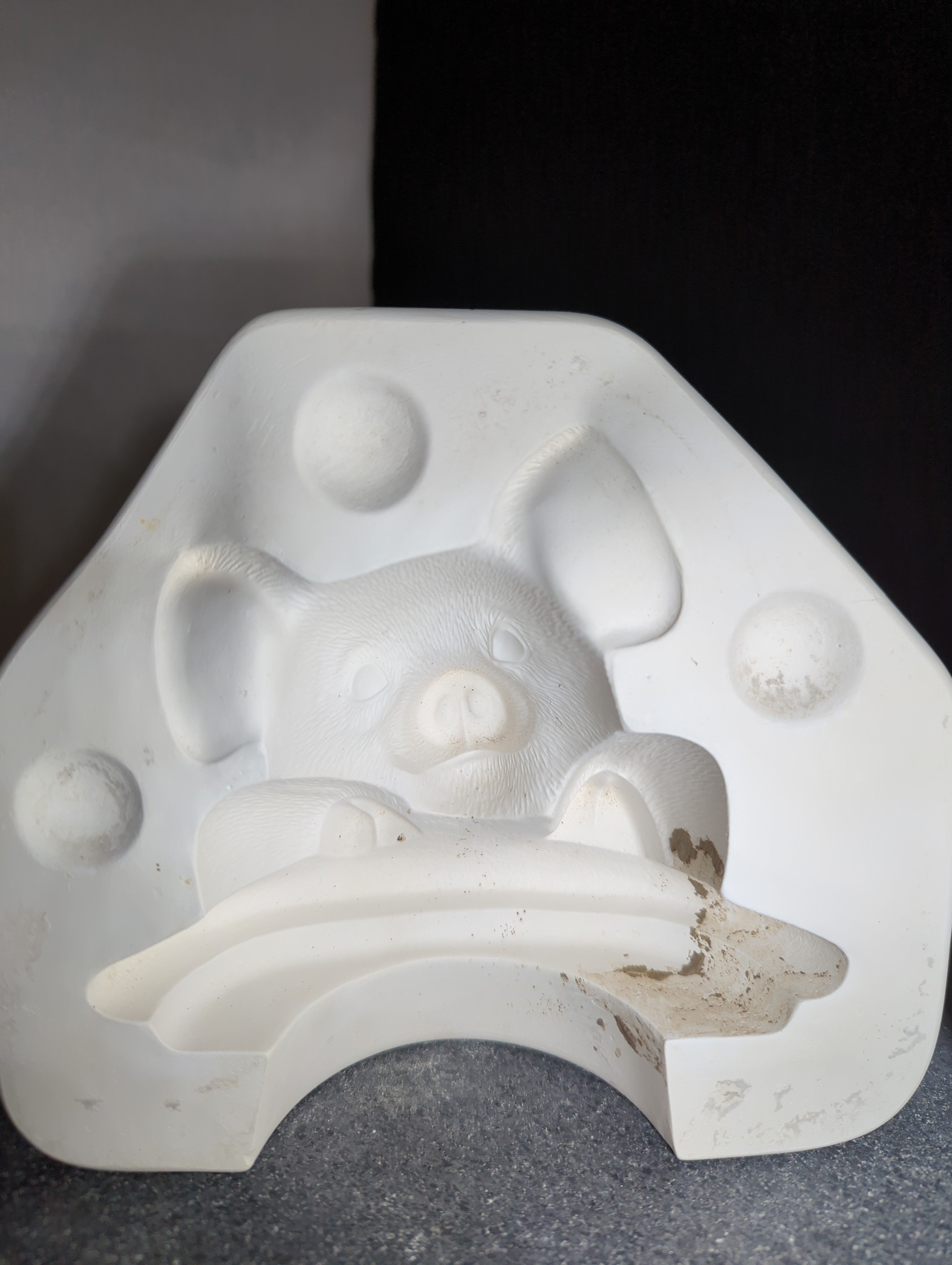 CM0163 - J1032 Clay Magic Medium Pig Lid #3