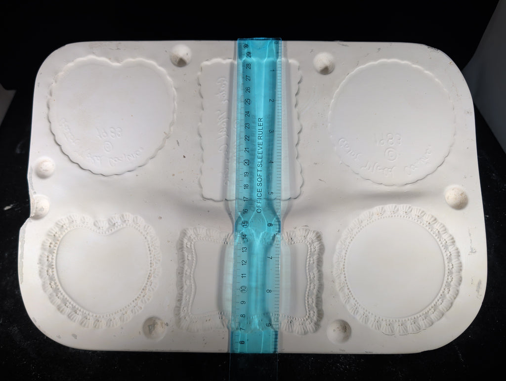 CM0029 - 249 Gator 6 Fancy Boxes (No lids)