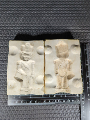 CM1400 - A-66 Alberta's Toy Soldier Ornament Mold