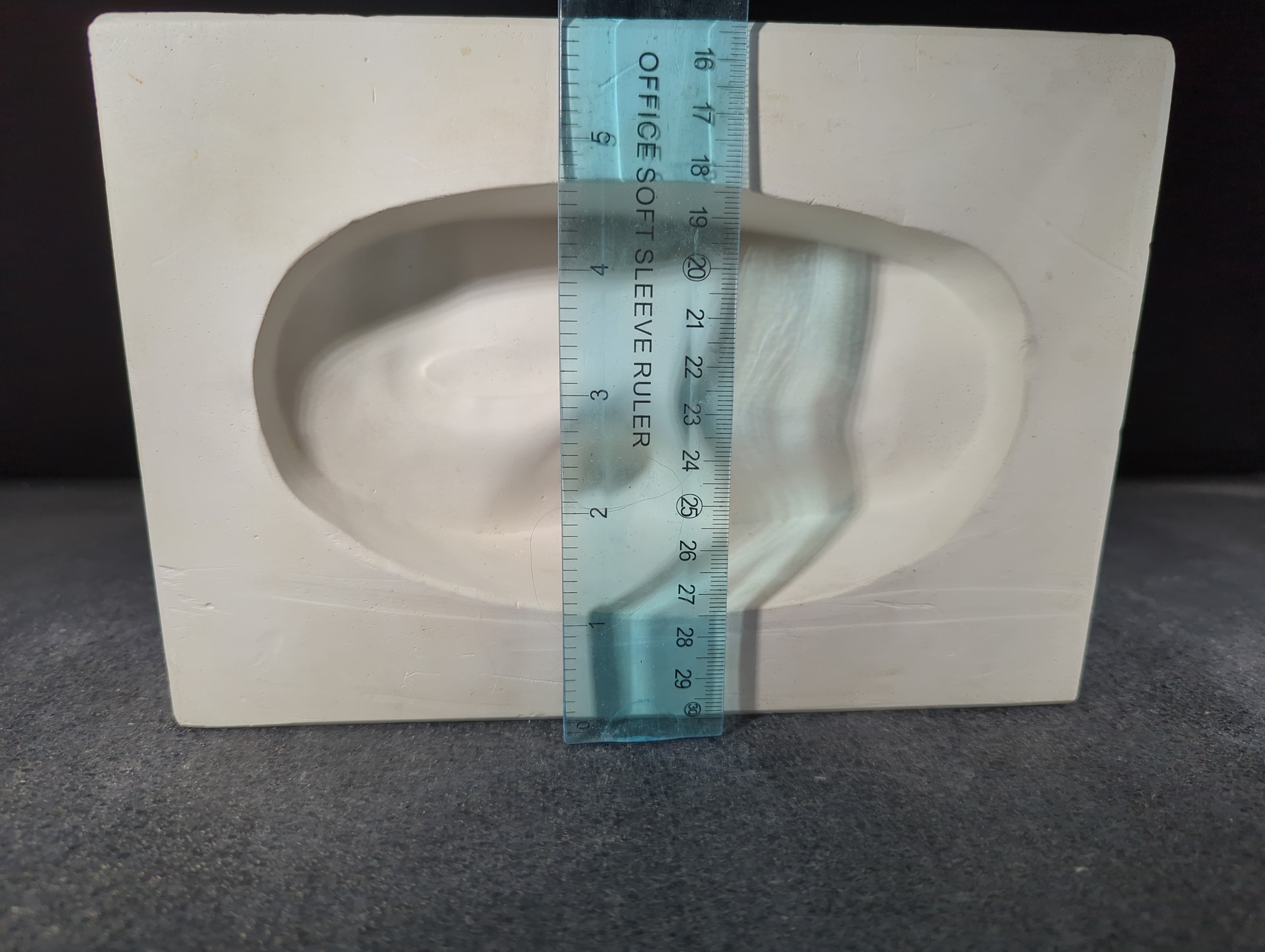 CM0172 - D131 Design Bandit Mask