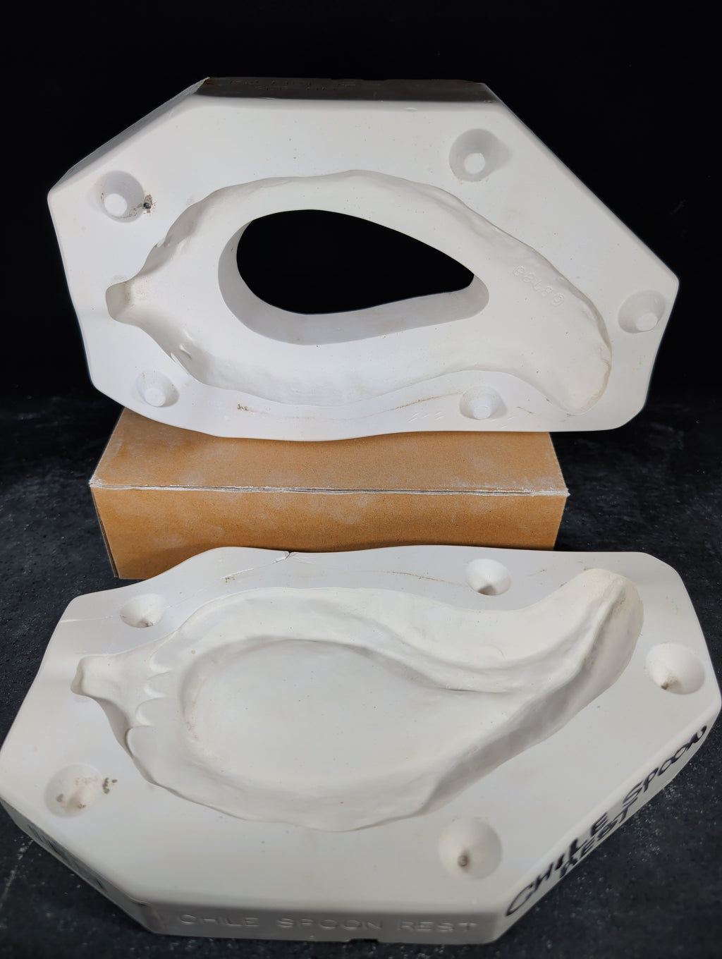 CM0033 - 106 BJ Mold Chile Spoon Rest