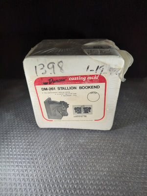 CM0850 - DM-261 Stallion Bookend **New**