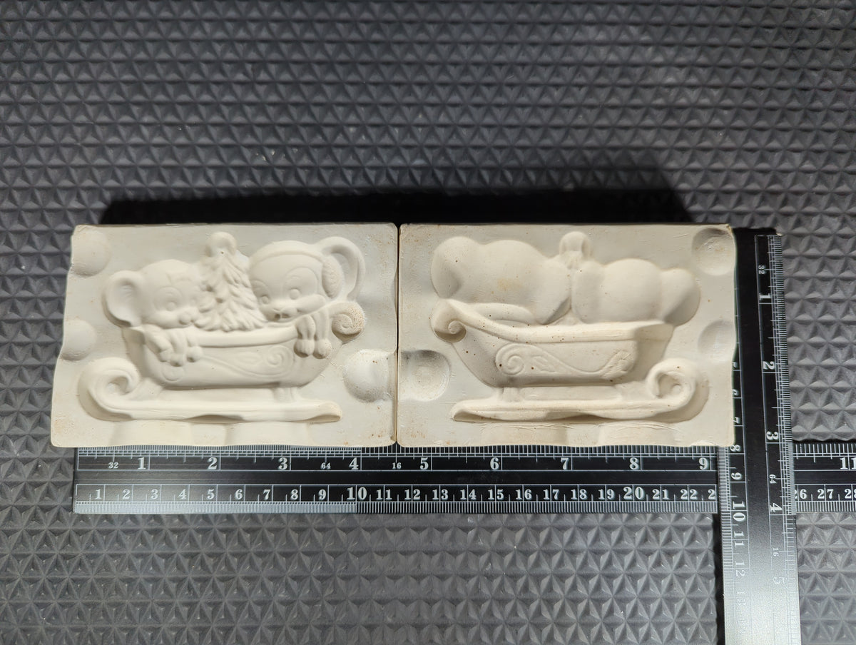 CM1404 - A-127 Alberta's Mice on Sleigh Ornament Mold